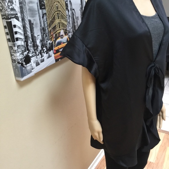 Victoria Secret Coverup NWT - Picture 2 of 5